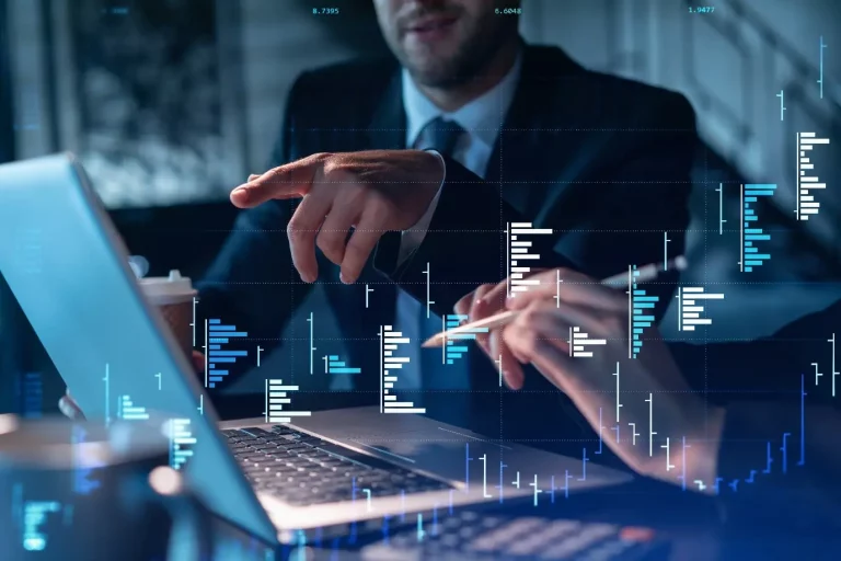 توصيات الفوركس اليومية عبر أفضل المحللين لعام 2025 من ثقة للتداول