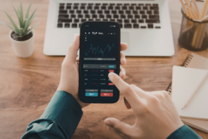 أفضل تطبيقات التداول في السعودية 2026