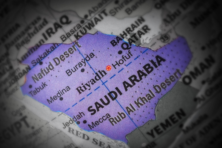 كيف تتداول الأسهم السعودية من خارج المملكة